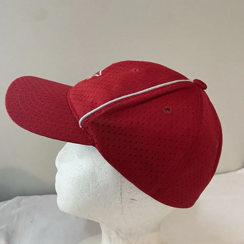 Vntg Red Started cap youth OS mesh silver embroidered logo